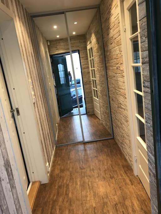 Stort Hus I Porsgrunn Sentrum Med Gangavstand Til "Alt" & Gratis Parkering Til Flere Biler 외부 사진