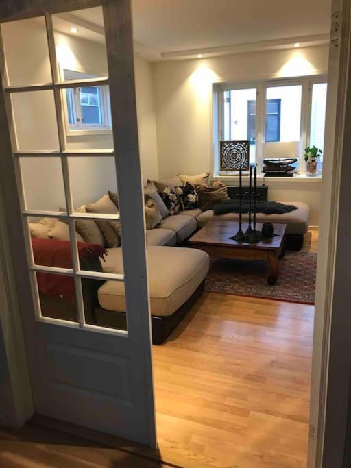 Stort Hus I Porsgrunn Sentrum Med Gangavstand Til "Alt" & Gratis Parkering Til Flere Biler 외부 사진