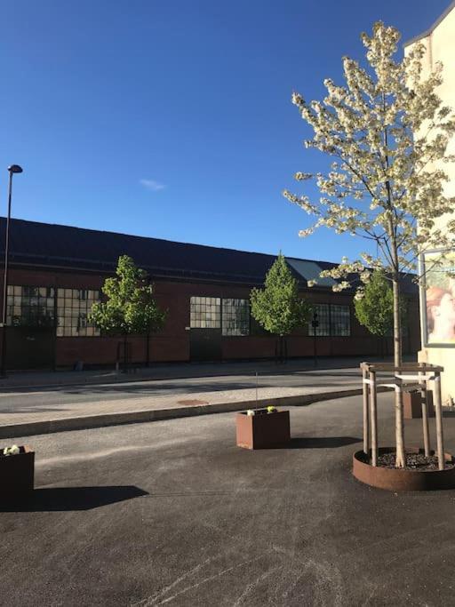 Stort Hus I Porsgrunn Sentrum Med Gangavstand Til "Alt" & Gratis Parkering Til Flere Biler 외부 사진
